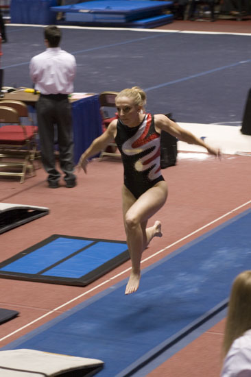 07NCAA1S0D_0002_AdrienneD